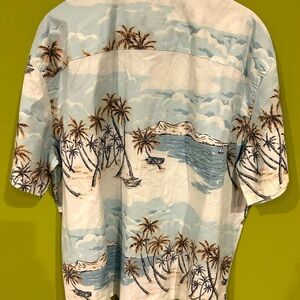 American Eagle dress shirt for sport shirt. Tropical.